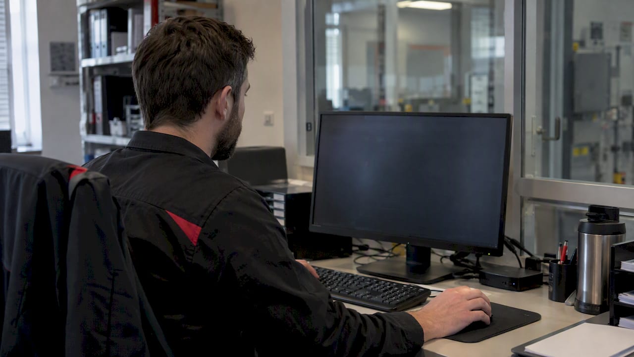Infrastructure specialist configuring telemetry retention policy and storage lifecycle rules